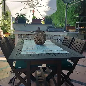 La Terrazza Sui Vigneti-rovescala Bed & Breakfast